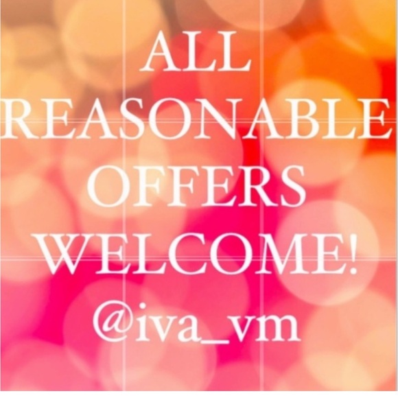 OVO Collab with Roots Tee - Picture 2 of 8